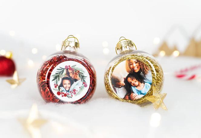 Set Weihnachtskugeln personalisiert mit Foto - 2 Stk. (Transparent, Lametta Rot)