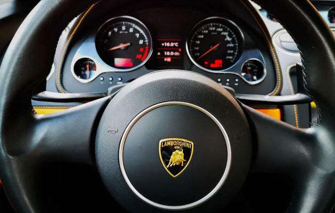 Lamborghini fahren Halle