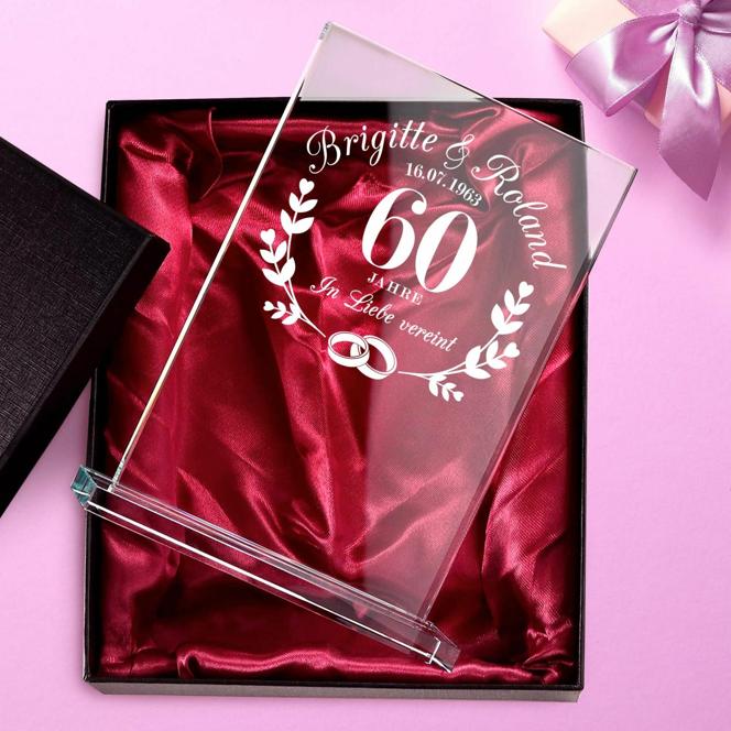 Personalisierter Glaspokal zur Diamanthochzeit - 60 Jahre