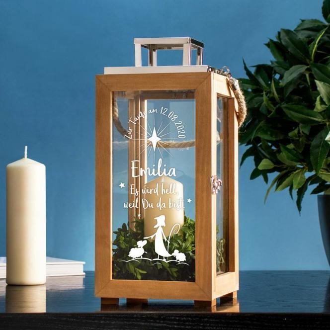 Laterne aus Holz - Graviert mit Hirte zur Taufe - Personalisiert