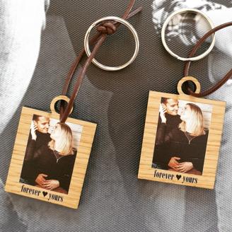Schlüsselanhänger aus Holz mit Foto und Wunschtext