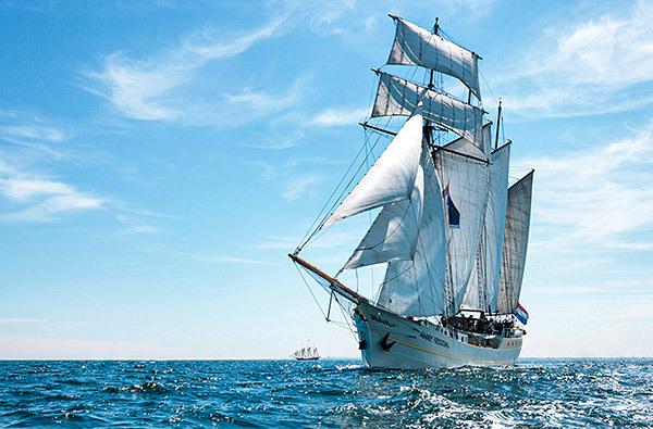 Brunchen & Segeln auf der Elbe