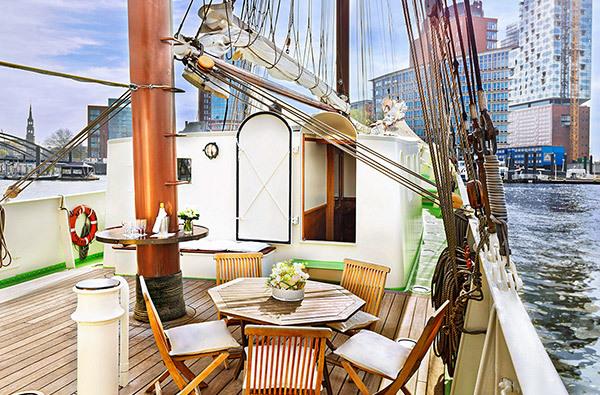 Brunchen & Segeln auf der Elbe