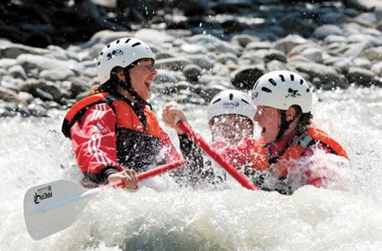 Wildwasser-Rafting im 3er-Boot im Ötztal