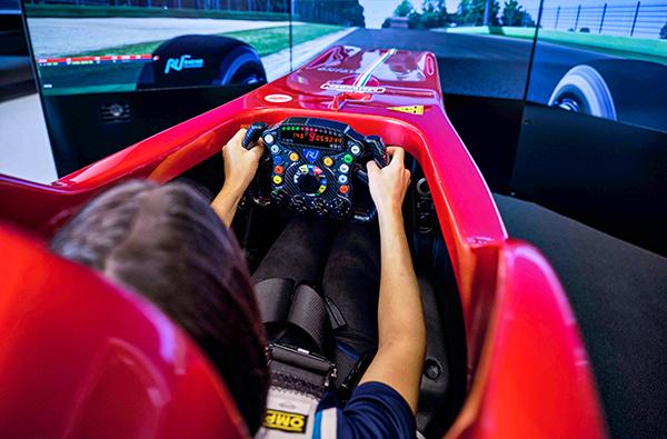 Formel 1 Simulator München (15 Min.)