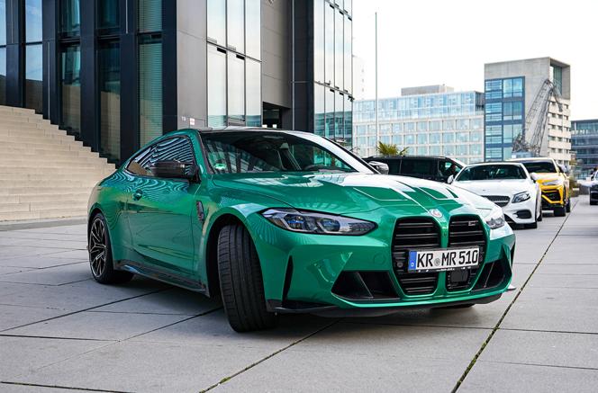 BMW M4 Coupé fahren Krefeld (6 Std.)