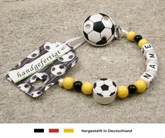 kleinerStorch Baby SCHNULLERKETTE mit Namen - Motiv Fussball in Vereinsfarben - schwarz, gelb